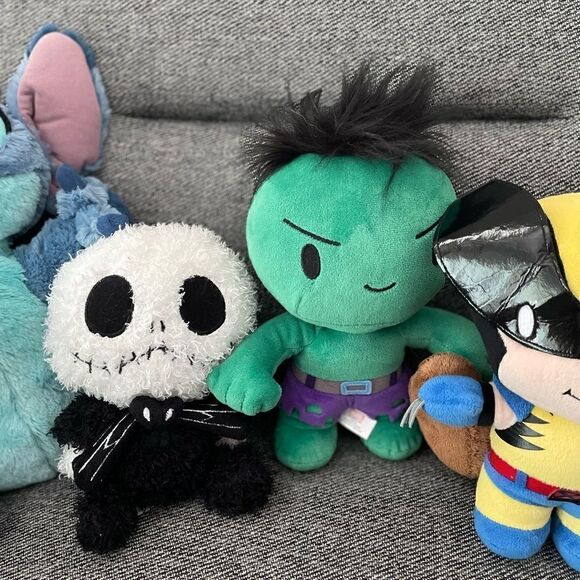 Disney / Marvel collector stuffies inc. Stitch - Picture 5 of 8